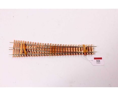 Two R/h straight sided points 72” radius. Overall length 12.5”