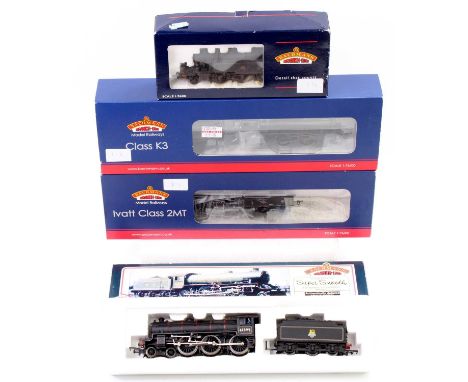 A Bachmann 00 gauge boxed locomotive group, four examples to include a Bachmann No. 31-450B, Ivatt tank No. 41281 tank loco, 