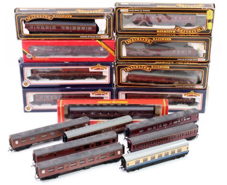 Approx. 16 bogie coaches: 3 x Bachmann Branch Line LMS corridor (NM-BE); 4 x Mainline LMS; Hornby R4095 LMS Dining Car (M-BM)