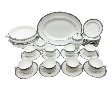 Wedgwood Amherst pattern part tea service, comprising eight cups and saucer, sixteen dessert plates, milk jug, covered sucrie