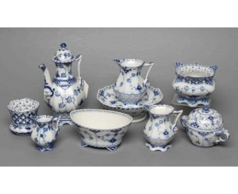 A COLLECTION OF ROYAL COPENHAGEN PORCELAIN TABLEWARE, various dates, painted in underglaze blue with the Onion pattern within