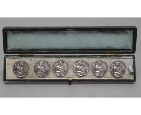 A SET OF SIX LATE VICTORIAN ART NOUVEAU SILVER BUTTONS, maker Saunders &amp; Shepherd, Birmingham 1901, cast with a bust port