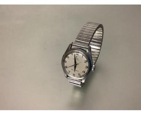 A Tudor Oyster Royal gentleman's stainless steel centre seconds wristwatch, c. 1960, the cream enamel dial with Arabic numera