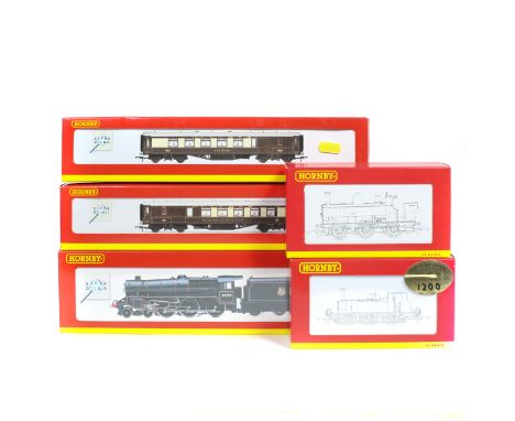 3 Hornby Railways locomotives plus passenger coaches. A BR Class 5MT 4-6-0 tender locomotive RN 45253 (R2250) in lined black 