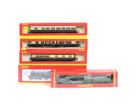 2 Hornby Railways locomotives plus passenger coaches. A GWR King Class 4-6-0 tender locomotive, King James II, RN 6008 (R2460