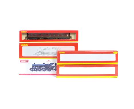 2 Hornby Hobbies locomotives plus passenger coaches etc. A BR Class 4MT 4-6-0 tender locomotive RN 75005 (R2714X) in lined bl