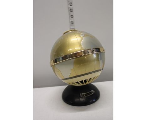 Vintage Transistor Radio in the form of a Globe. Good Working Order 