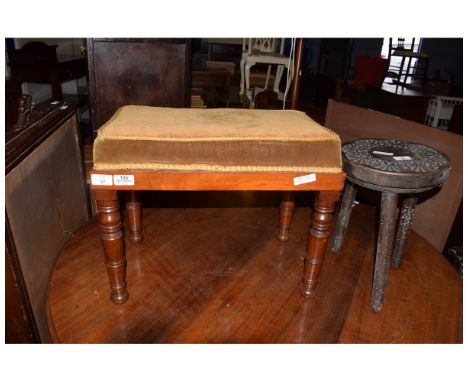 GOOD QUALITY VICTORIAN MAHOGANY FRAMED FOOT STOOL WITH RING TURNED LEGS WITH YELLOW VELVET UPHOLSTERED SEATS 