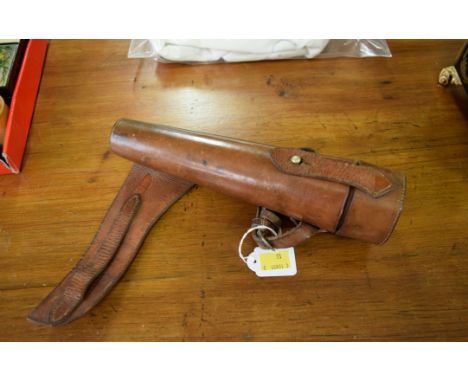 An early 20th century glass and electroplate mounted hunting flask, in fitted leather case, the flask 24cm long.  Condition R