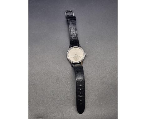 A circa 1946 Longines stainless steel manual wind wristwatch,&nbsp;33mm, Serial No. 7076060, on replacement black leather str