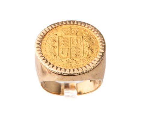 An 1866 Victoria young head shield back sovereign, die number 70, mounted in a 9ct gold ring, total gross weight approx 19.6g