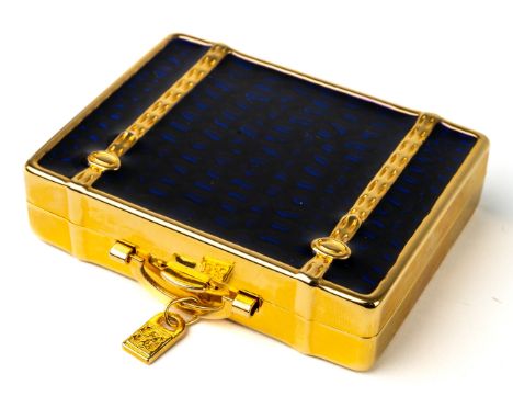 Estee Lauder World Traveler compact, Lucidity, in original box pouch and paperwork, unused condition. In good condition.