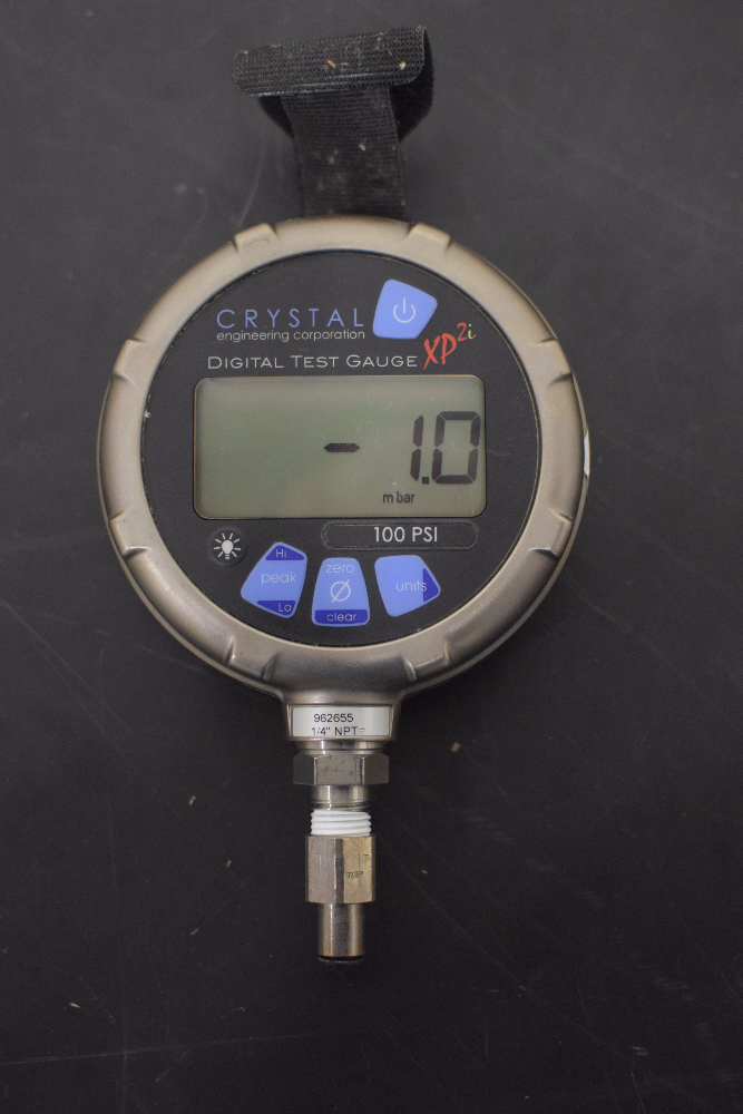 Crystal XP2i Digital Test Gauge , (1) 100PSI Digital Test Guage SSLLC