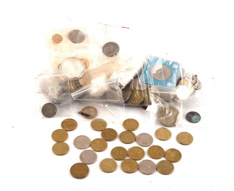 A collection of over 2.5 kg of primarily Greek circulated coins together with a few foreign coins, including two (2) rolls of