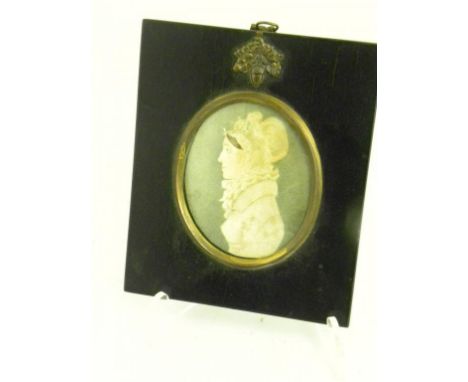 ENGLISH SCHOOL, EARLY 19TH C - PORTRAIT MINIATURE OF A LADY, EBONISED FRAME WITH ACORN HANGER