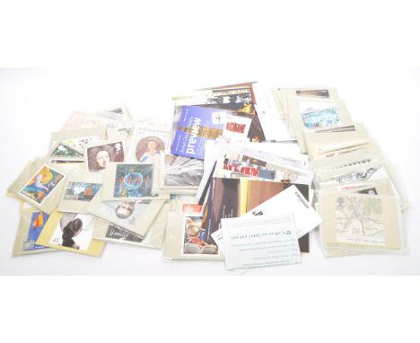 A large collection of 300+ 20th century black &amp; white / coloured Royal Mail United Kingdom&nbsp;multiple collectors packs