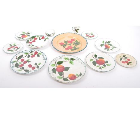 Bovey Tracey/Wemyss type pottery - Collection of early 20th century pottery ceramic items. Comprising of, plates, side plates