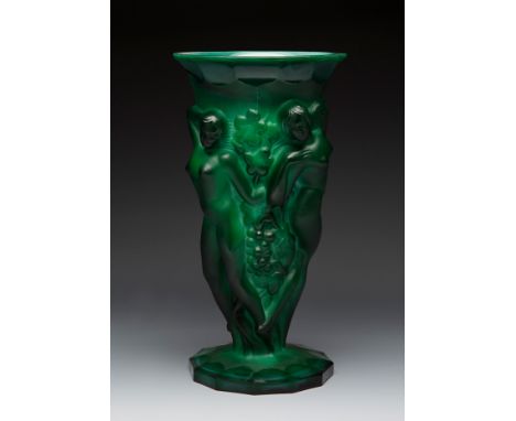 FRANTISEK PAZOUREK (Czechoslovakia, 1905-1997), for SCHLEVOGT.  Bohemia, ca. 1940.Vase "Grape Harvest", Art Deco period, in m