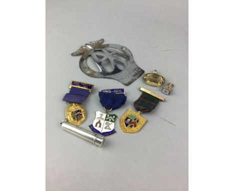 SILVER CHEROOT HOLDER, along with assorted silver and other items, including a white metal Automobile Association car badge, 