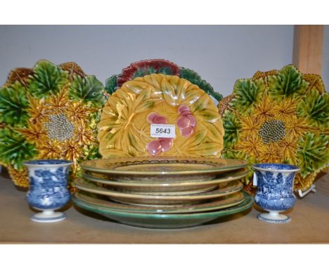 A Victorian majolica leaf dish, c.1880; others similar; a pair of Willow pattern egg cups; etc