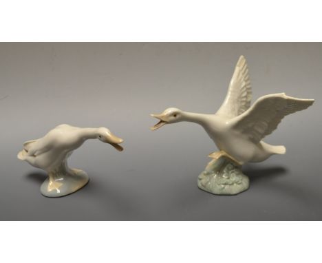A Lladro figure, two swans