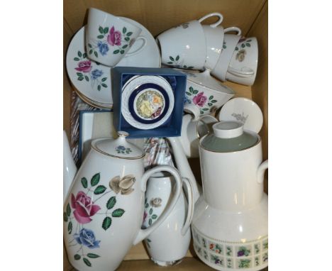 Ceramics - a Victorian teapot, milk, sugar, two teacups and saucers; a bird model; part tea and coffee sets; thimbles; others