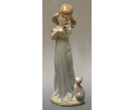 A LLadro figure, Don`t forget me.