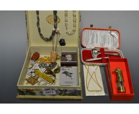 Costume Jewellery - a cameo brooch; moss agate necklace; miniature miners lamp; Cosmo digital watch; others 