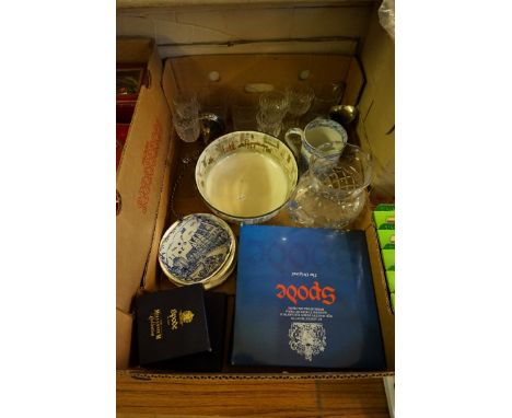 A mixed lot of assorted items to include Copeland Spode candle holders, Royal Doulton series ware bowls, etc.  