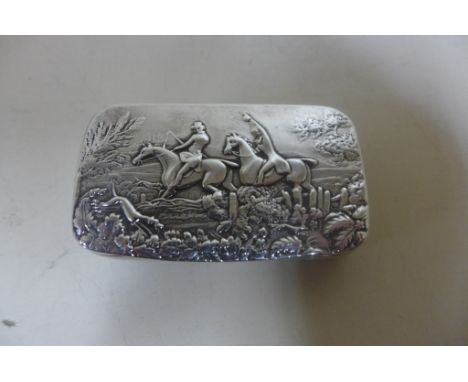 A hunting scene silver snuff box, James Dixon and son, Sheffield 1933/34 - 6.5cm long, approx 2 troy oz, some usage but gener