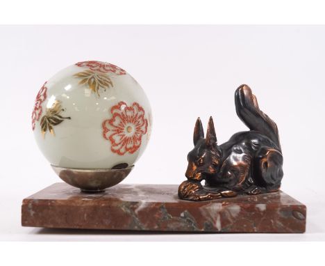 A 1930's marble table lamp mounted with 'copper' figure of a squirrel eating a nut, 21cm x 9cm