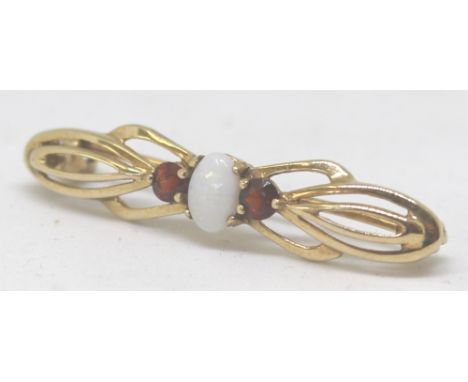 9ct gold opal and garnet brooch 