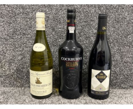 Cockburns special reserve Port along with white and red wine. X3