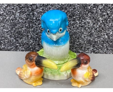 A Goebel Berdz Eddy Brain figurine together with a pair of Art Deco Japanese Toucans