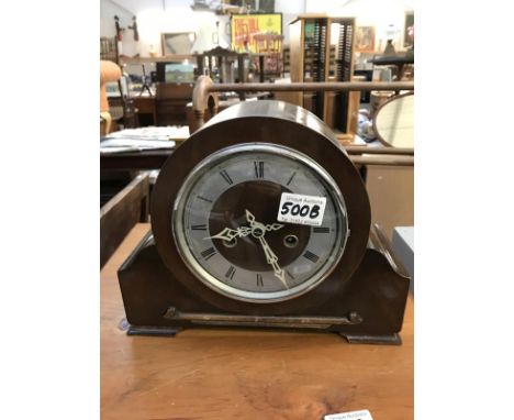 A Smiths chiming mantle clock (working &amp; with key)
