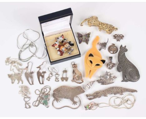 A small group of animal themed jewellery, some silver, including a Lea Stein cat brooch, detailed ‘Lea Stein Paris’, a Goebel