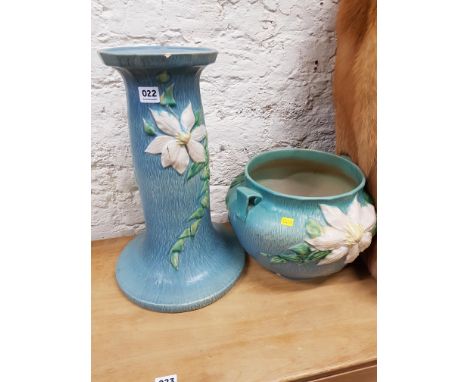 PLANTER AND STAND 