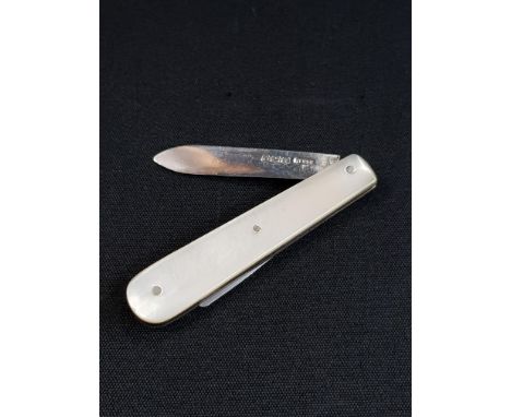 SILVER AND MOTHER OF PEARL FRUIT KNIFE 