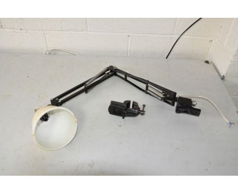 AN INDUSTRIAL ARTICULATED LAMP with 14cm diameter shade ,vertical mounted bracket (no plug so untested) and a small vice with