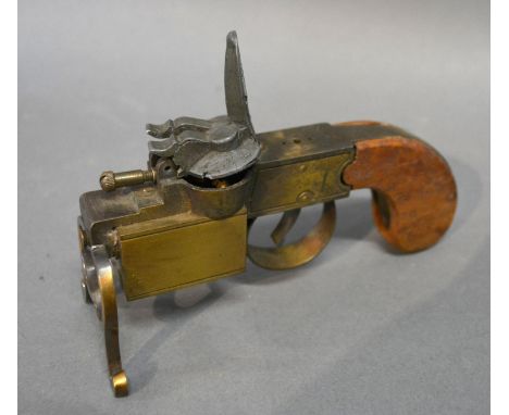 A Dunhill Tinder Pistol Table Lighter 