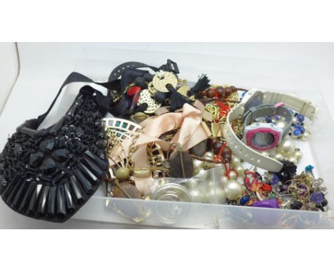 Silver jewellery including earrings, a pendant and chain and other jewellery and Casio wristwatches 