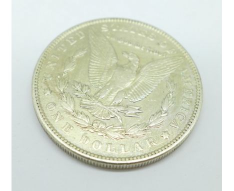 A 1902 American silver dollar coin, 26.6g 