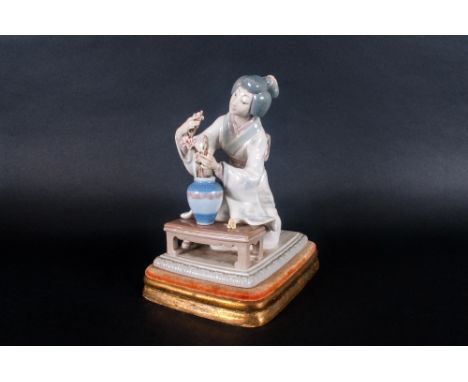 Lladro Figure ' Oriental Girl ' Model Num.4840. Issued 1973-1997. Height 7.5 Inches with Stand. Mint Condition. 