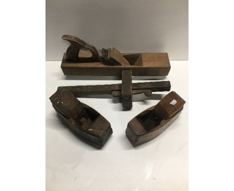 1 BOX OF APPROX. 10 WOODWORKING TOOLS PLANES ETC