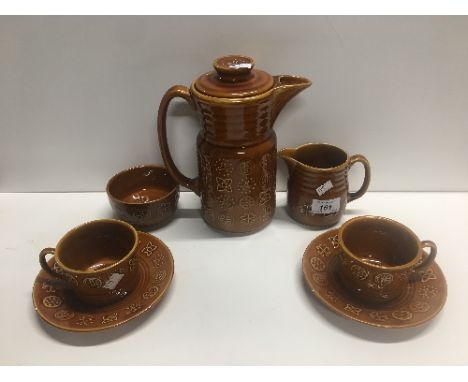 VINTAGE NELSON POTTERY TEA SET (15)