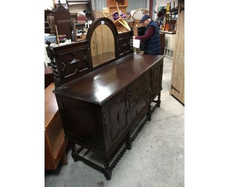  Sale Item:    OAK MIRROR BACK SIDEBOARD (AF)   Vat Status:   No Vat   Buyers Premium:  This lot is subject to a Buyers Premi