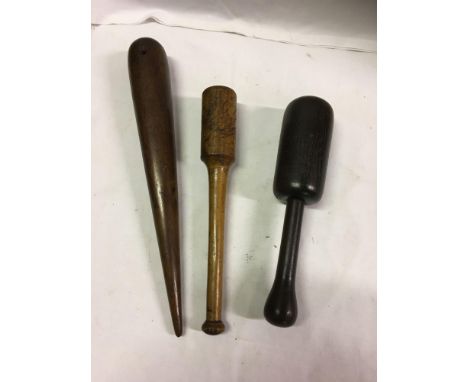  Sale Item:    BOX 2 MALLETS &amp; MARLING   Vat Status:   No Vat   Buyers Premium:  This lot is subject to a Buyers Premium 
