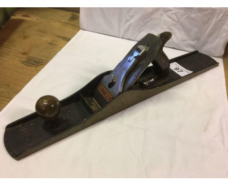  Sale Item:    STANLEY BAILEY No 7 PLANE   Vat Status:   No Vat   Buyers Premium:  This lot is subject to a Buyers Premium of
