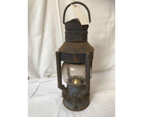  Sale Item:    VINTAGE RAILWAY LAMP (AF)   Vat Status:   No Vat   Buyers Premium:  This lot is subject to a Buyers Premium of