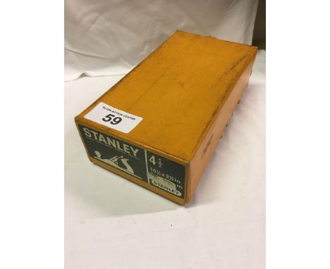  Sale Item:    BOXED STANLEY BAILEY PLANE No4.5   Vat Status:   No Vat   Buyers Premium:  This lot is subject to a Buyers Pre